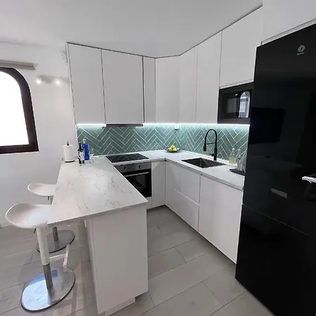 Casa Carmen Teguisol アパート